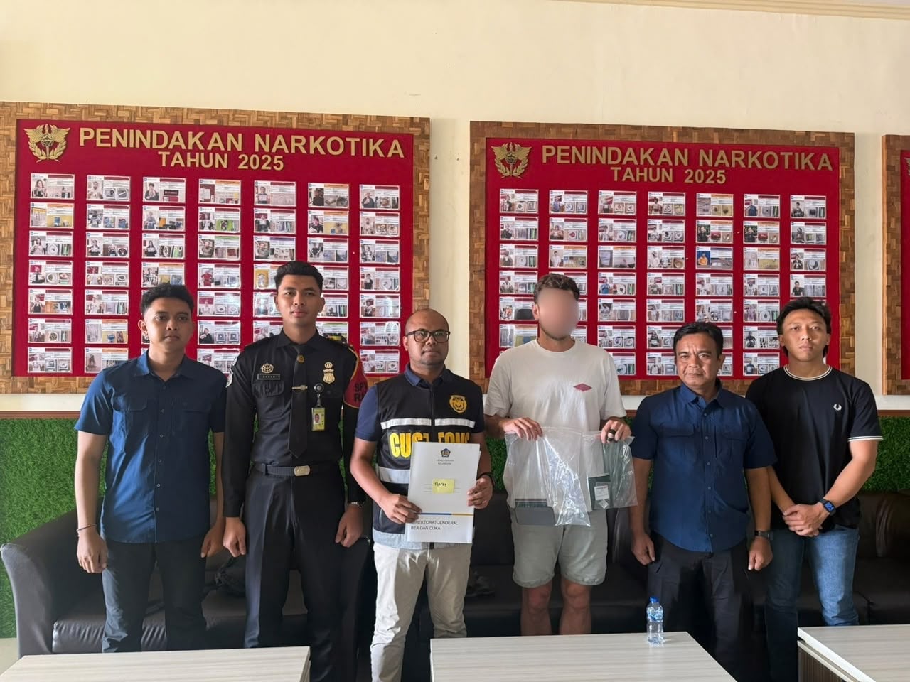 Imigrasi Ngurah Rai Gagalkan Keberangkatan WNA Pengguna Kokain Berpaspor Ganda
