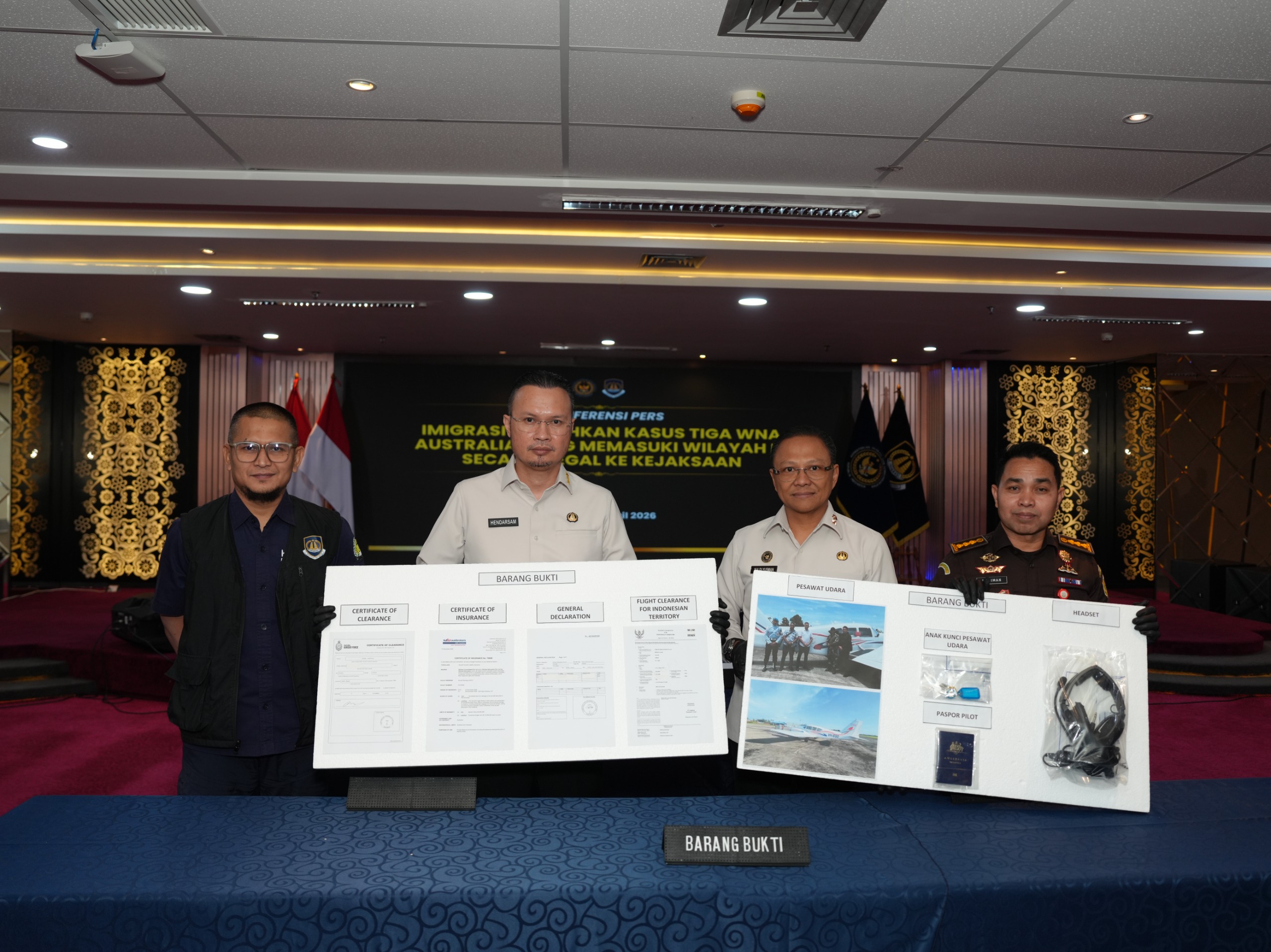 Imigrasi Limpahkan Kasus Tiga WNA Australia yang Memasuki Wilayah RI Secara llegal ke Kejaksaan